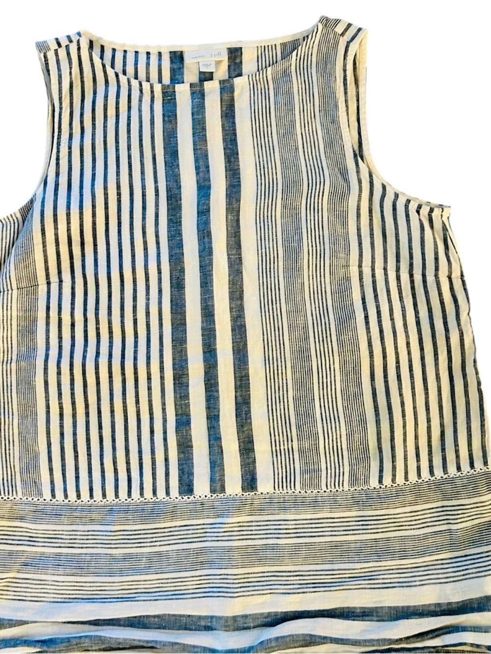 J Jill Linen Lightweight Blue & White Striped Sleeveless Shirt Coastal Beachy S